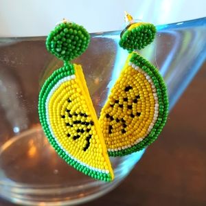 Beaded fashion earrings